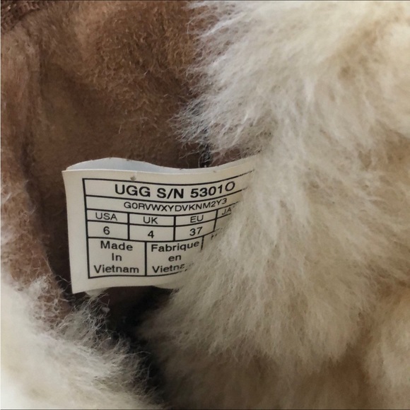 UGG Mukluk Revival Size 6 - Picture 7 of 8